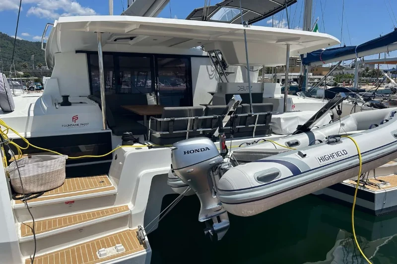 Photo du bateau Fountaine Pajot Astrea 42 Deutz