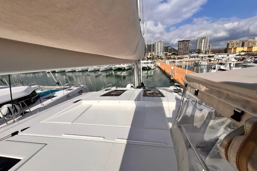 Image slide 70233