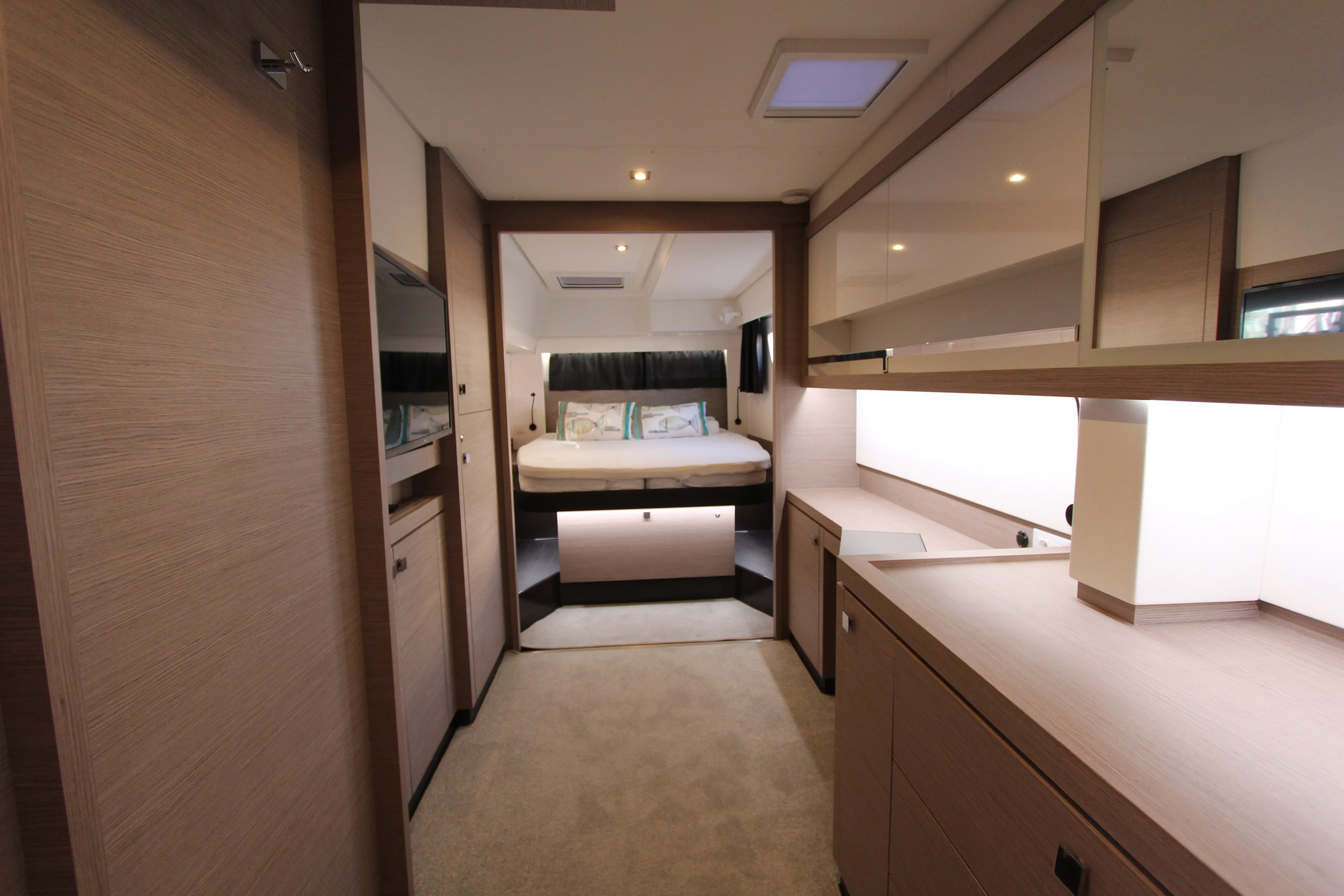 Image slide 70274