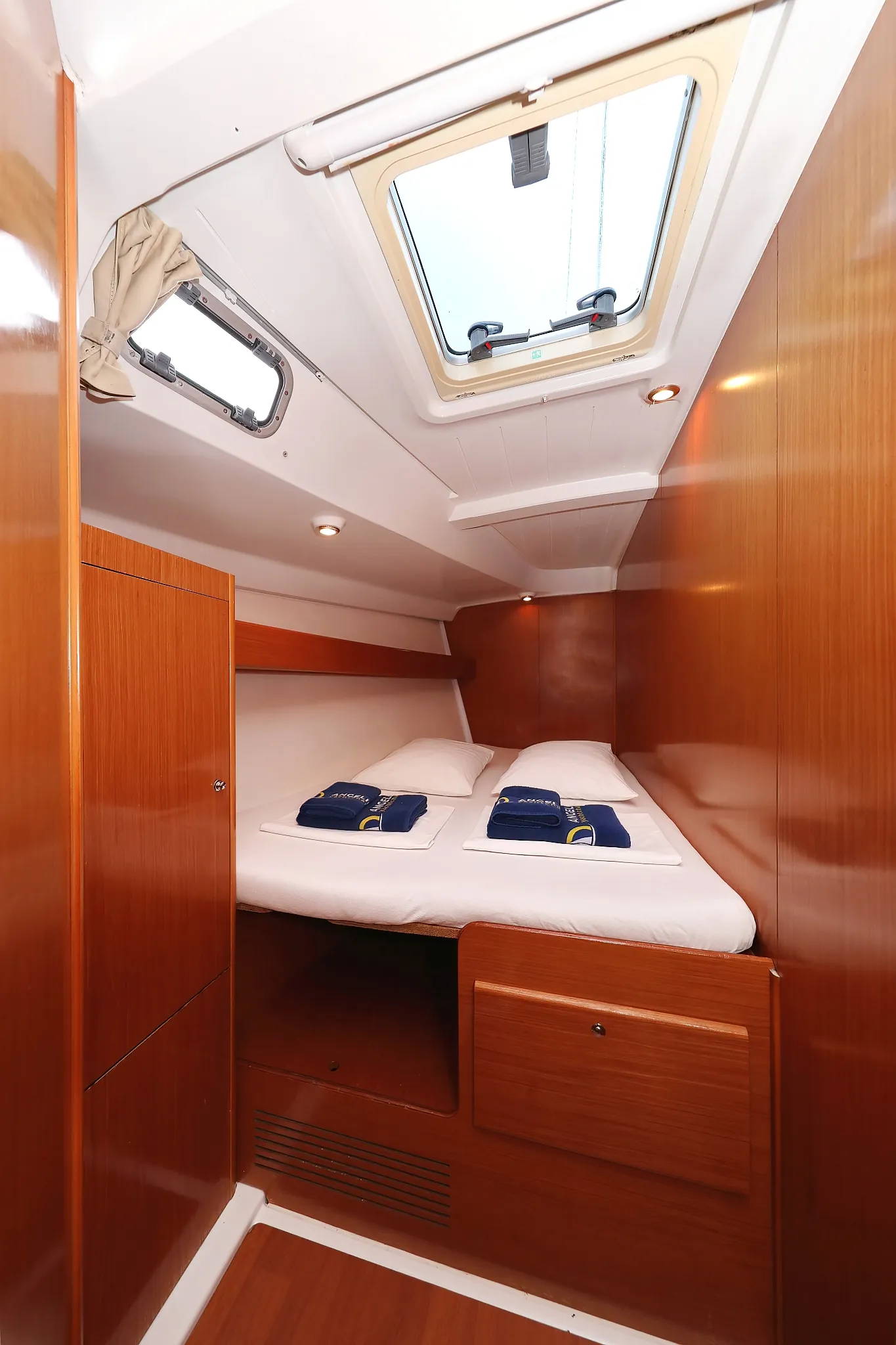 Image slide 7035