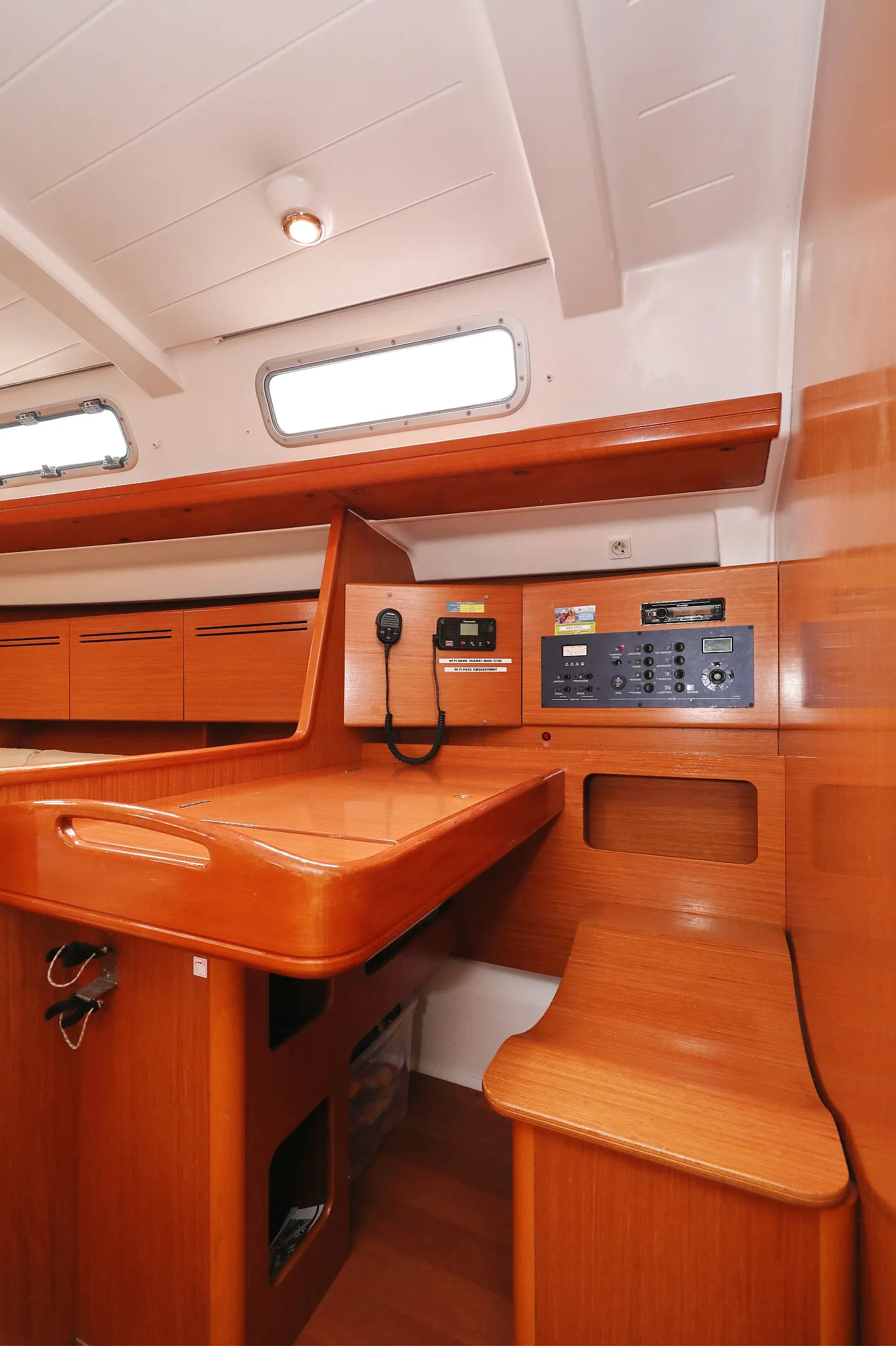 Image slide 7045