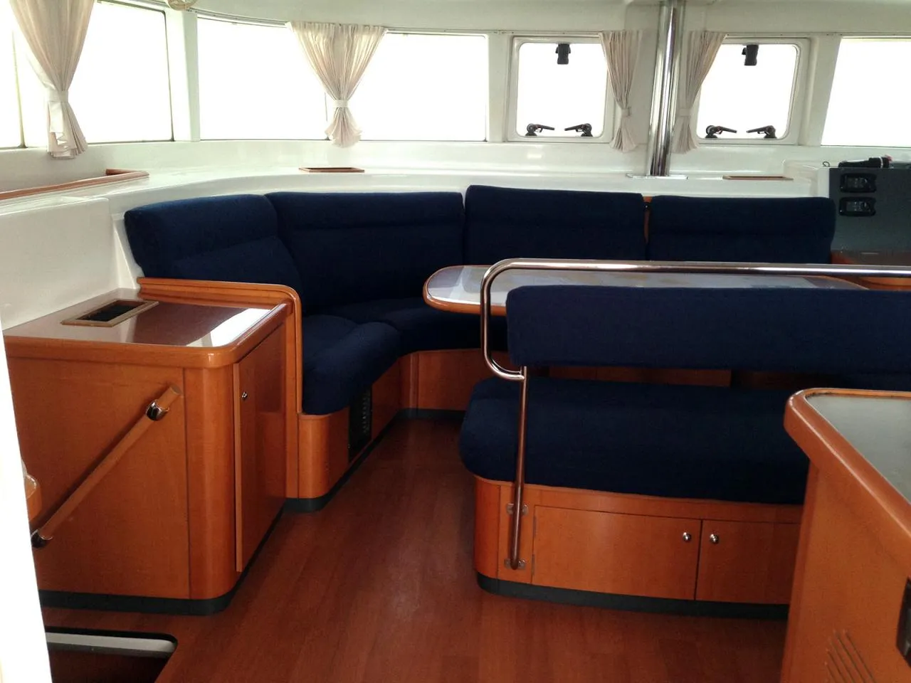 Image slide 72687