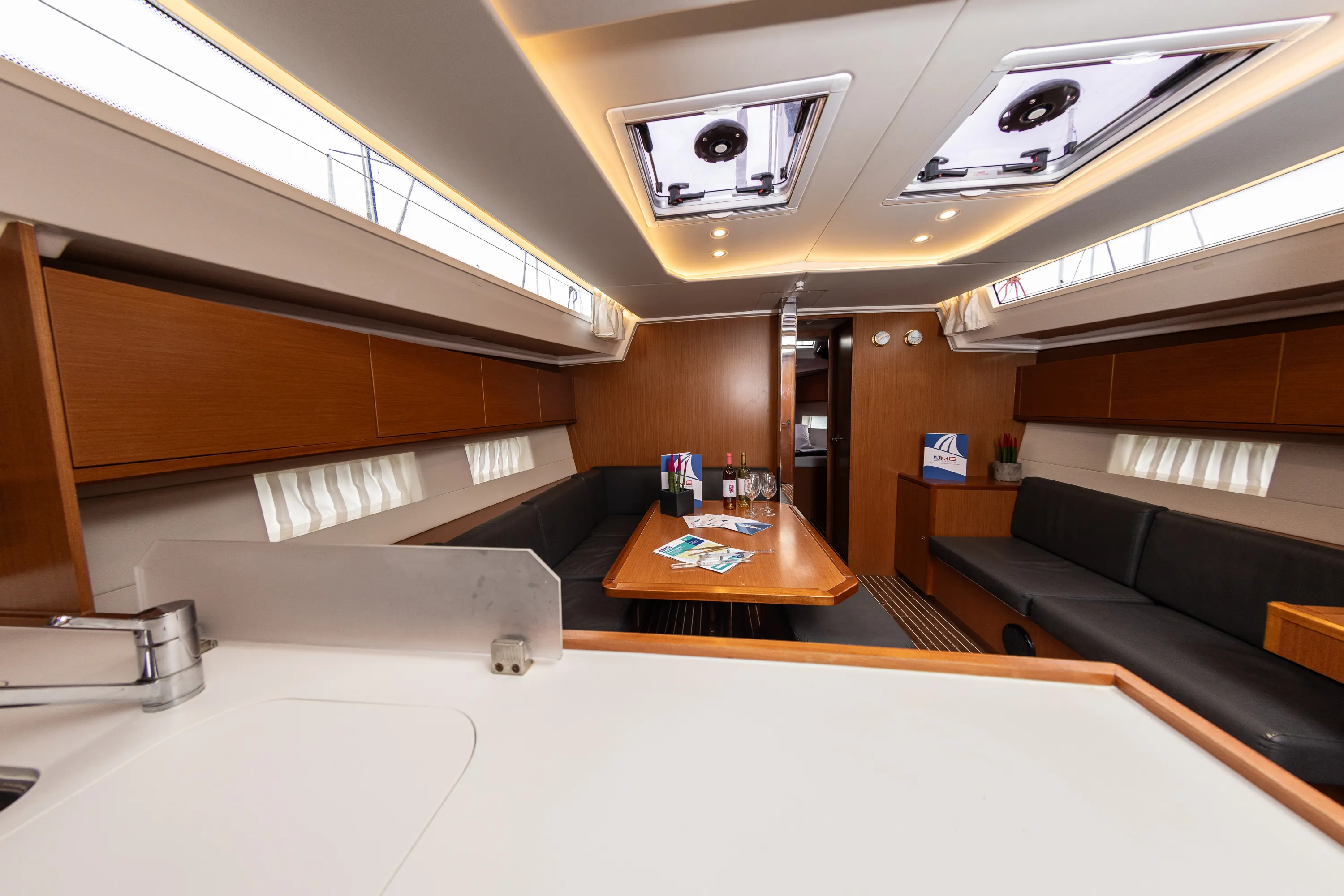 Image slide 73098
