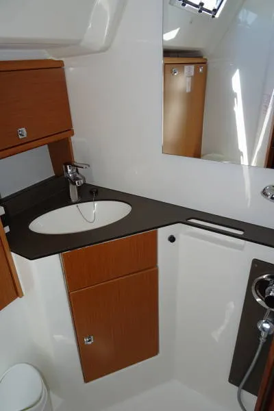 Image slide 73337