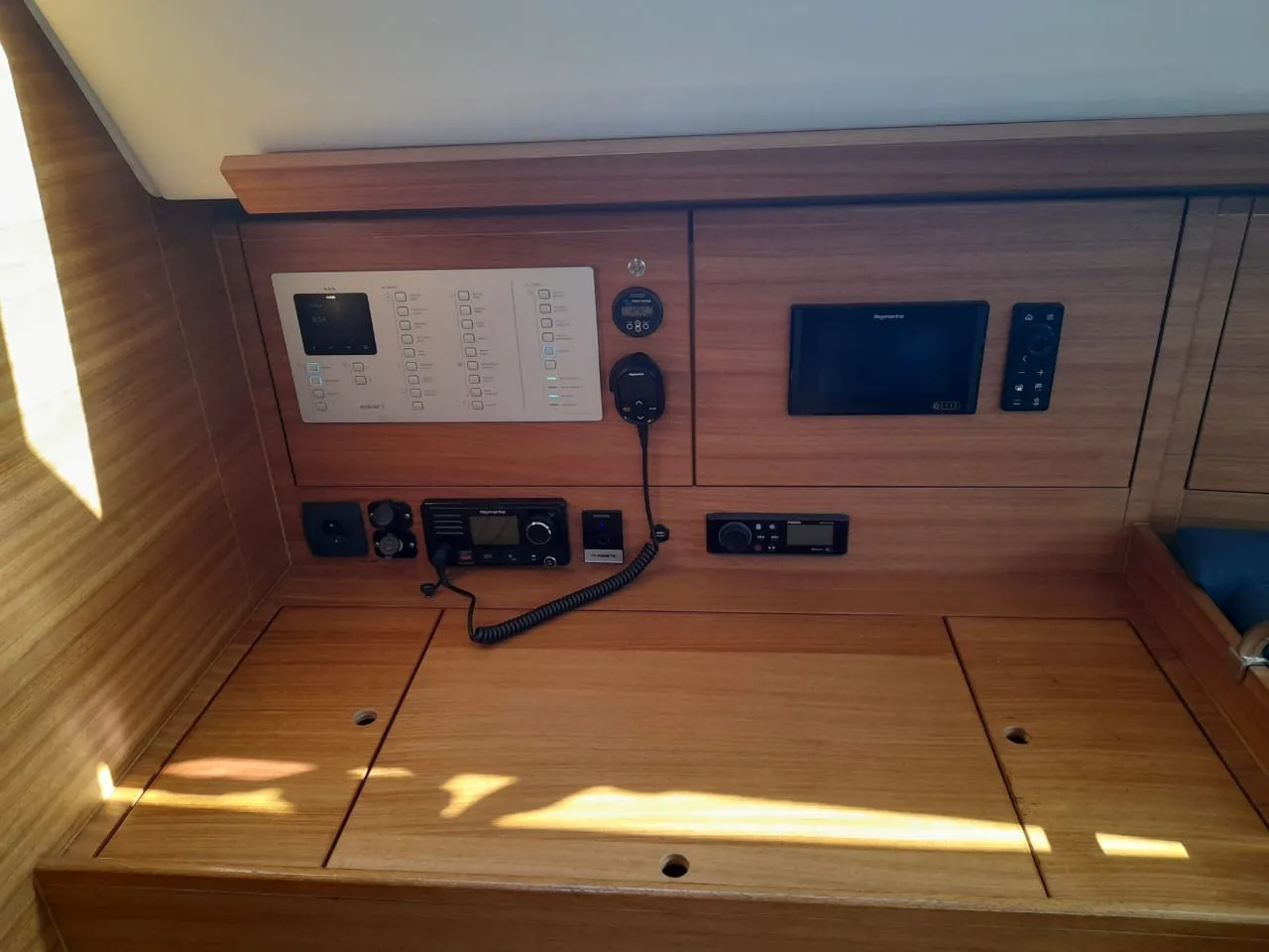 Image slide 73596