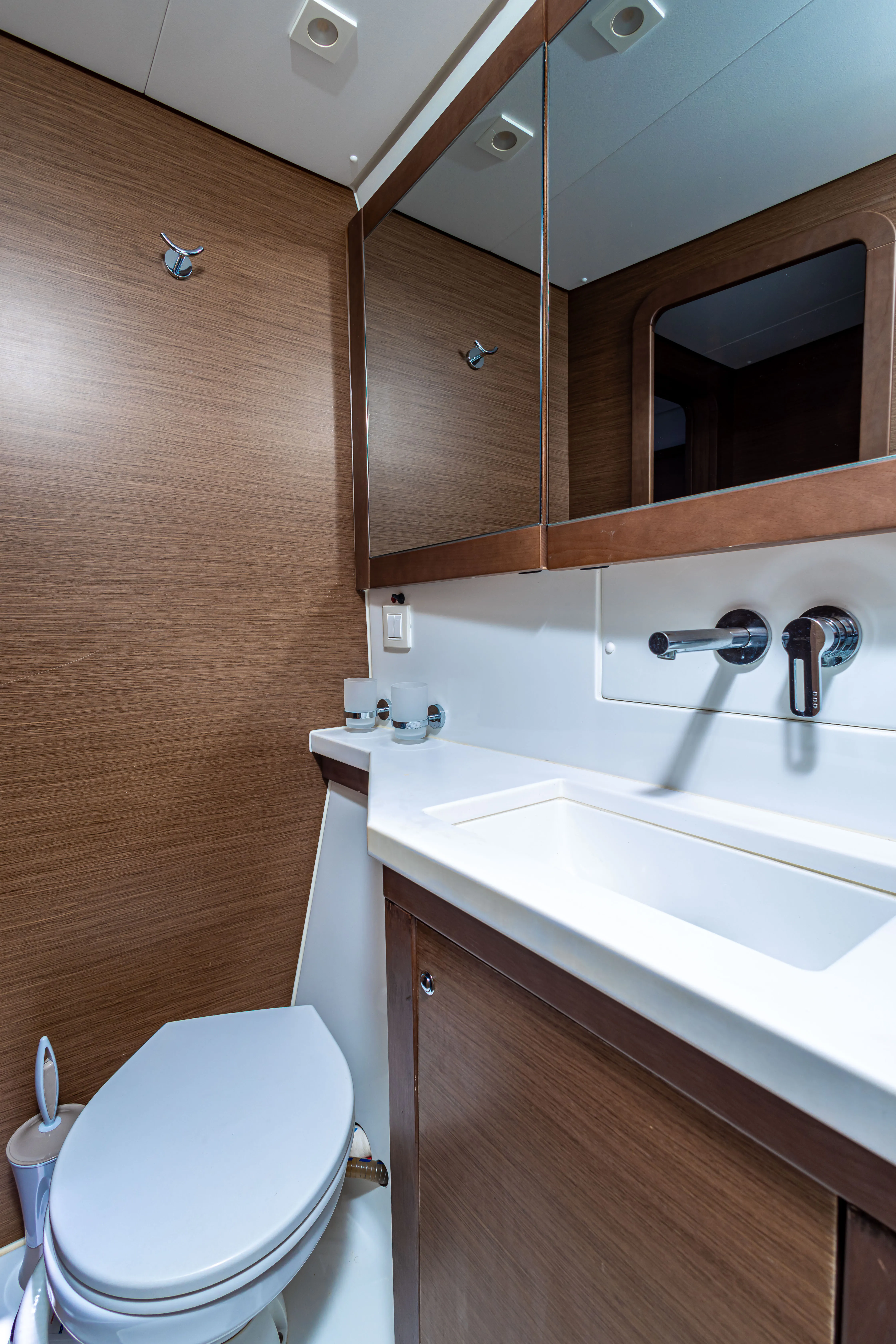 Image slide 74019