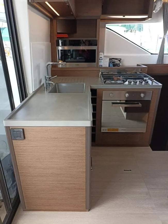 Image slide 74092