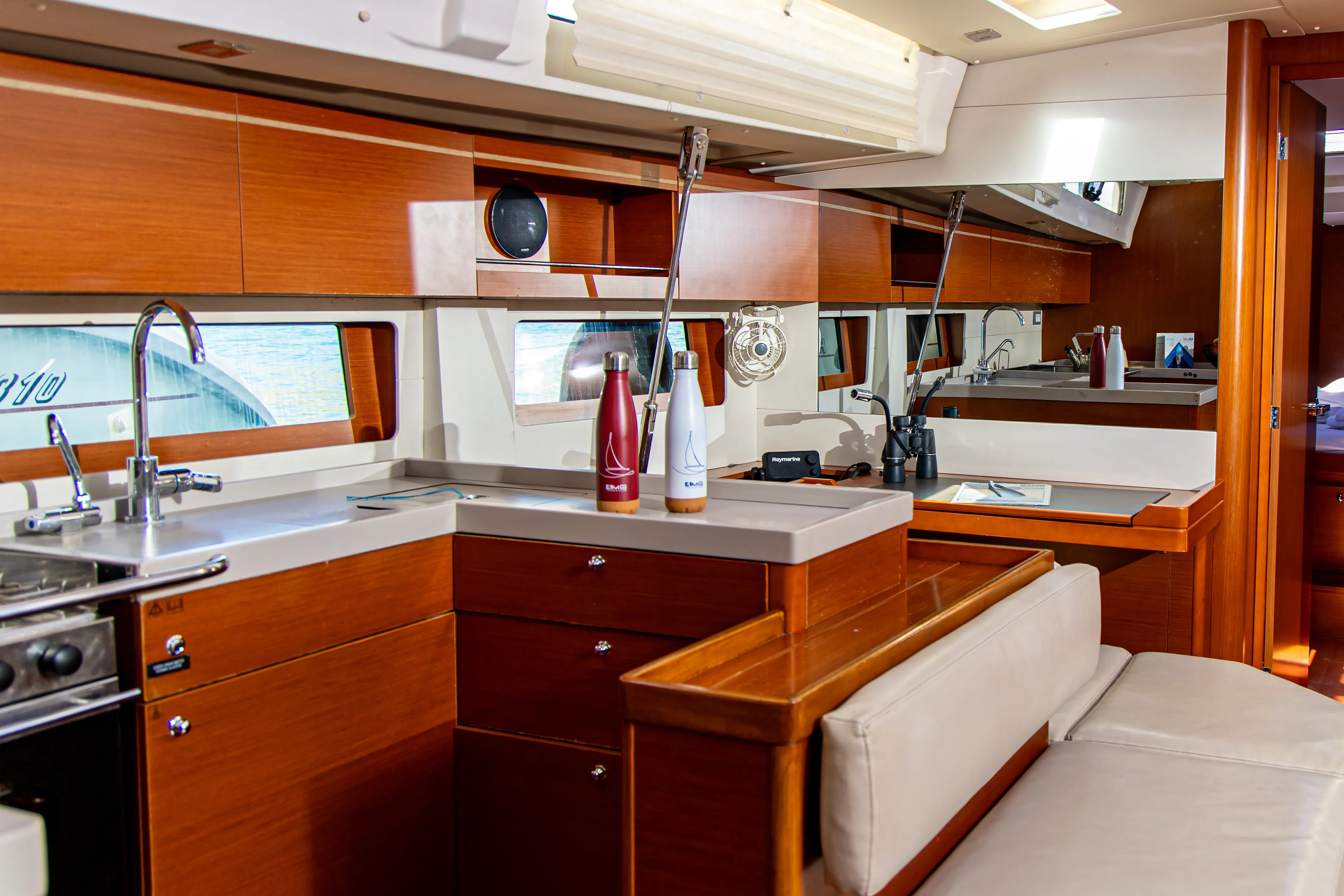 Image slide 74592