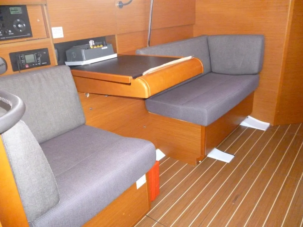 Image slide 74877