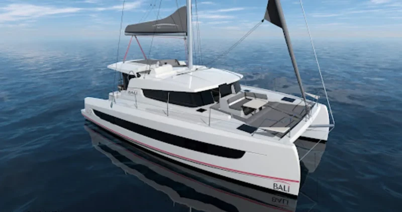 Bali 4.2 Persona Grata boat image