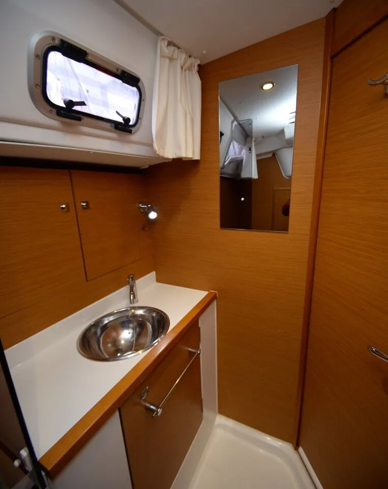 Image slide 75555