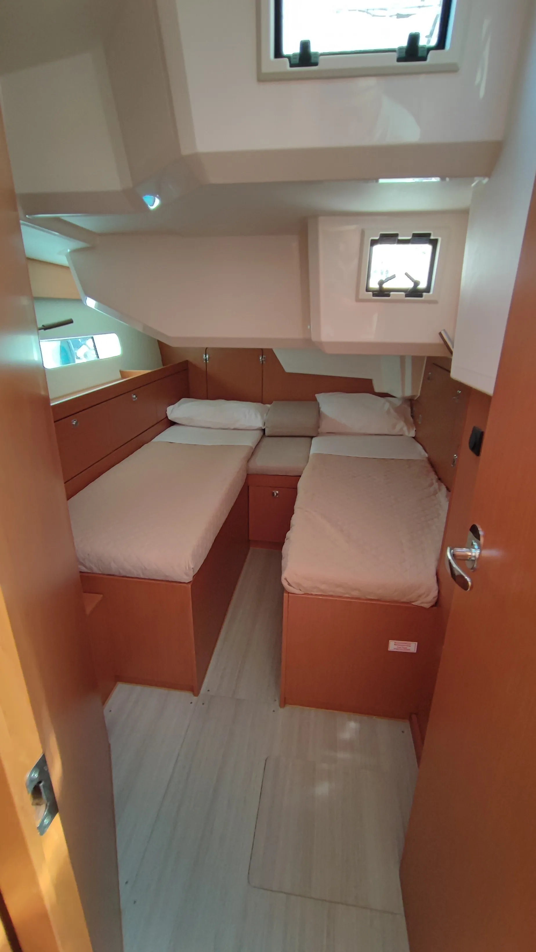 Image slide 75593