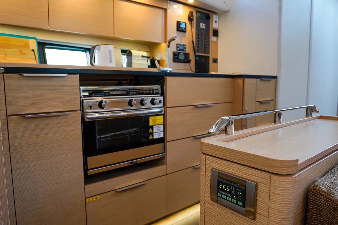 Image slide 75773