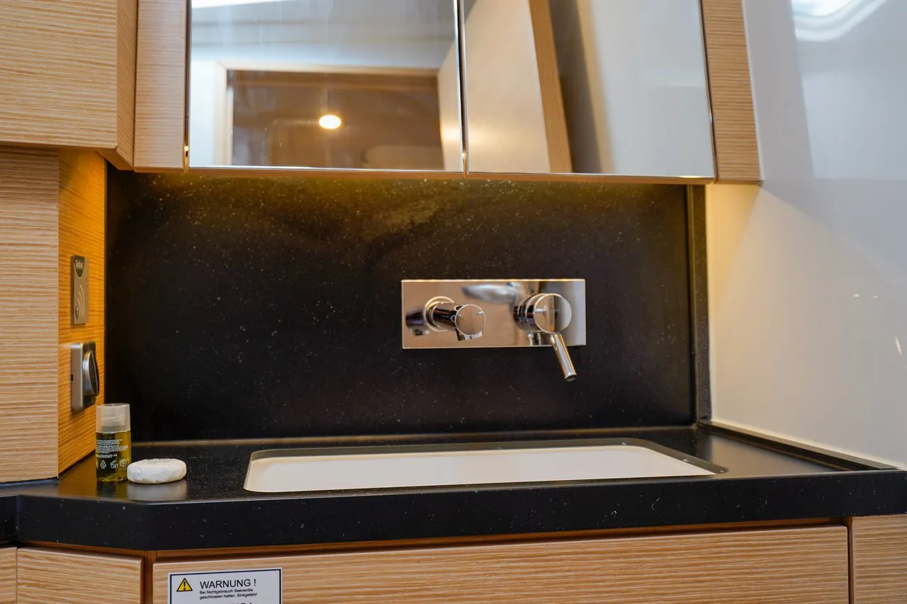 Image slide 75787