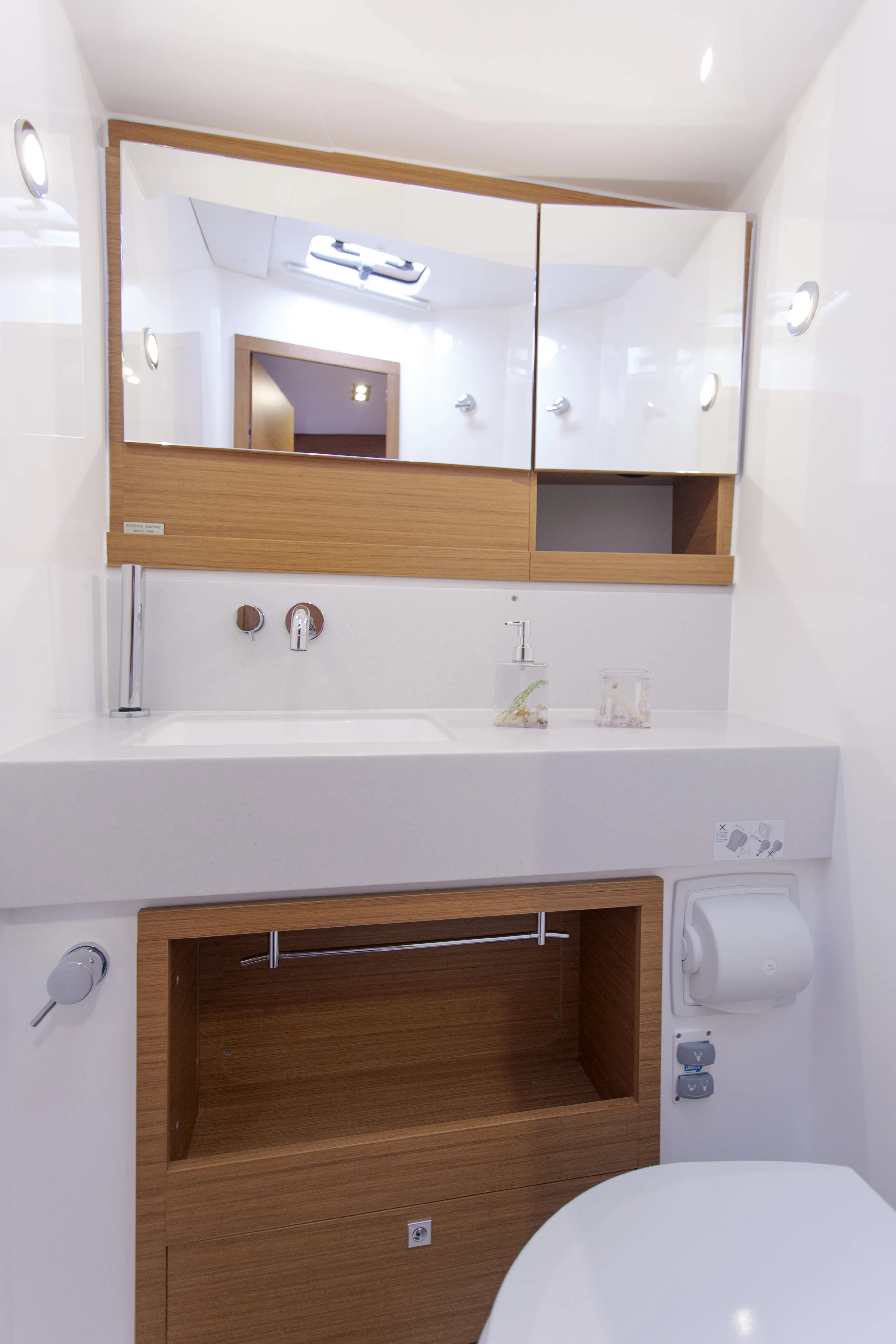 Image slide 76417