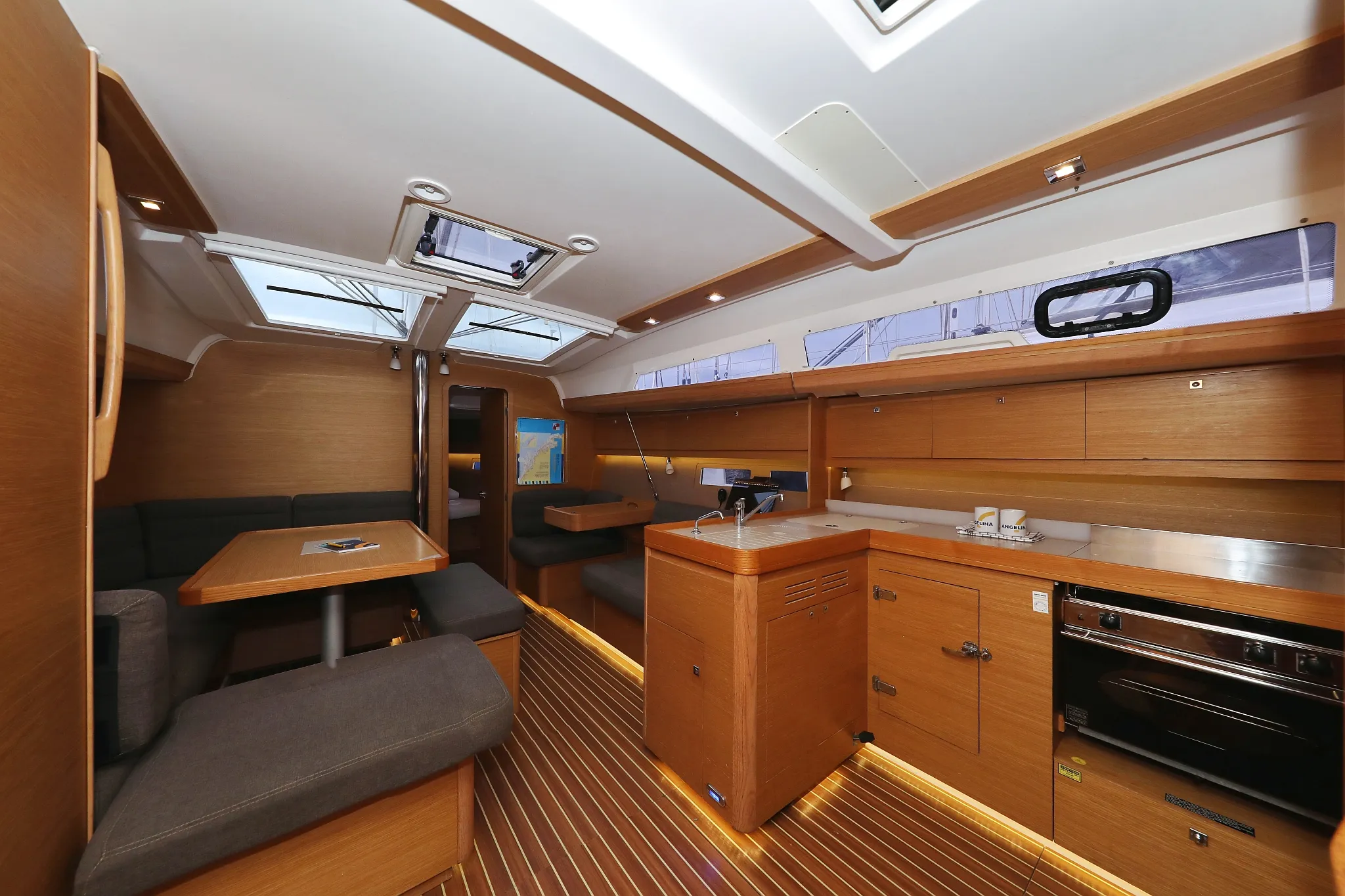 Image slide 7702