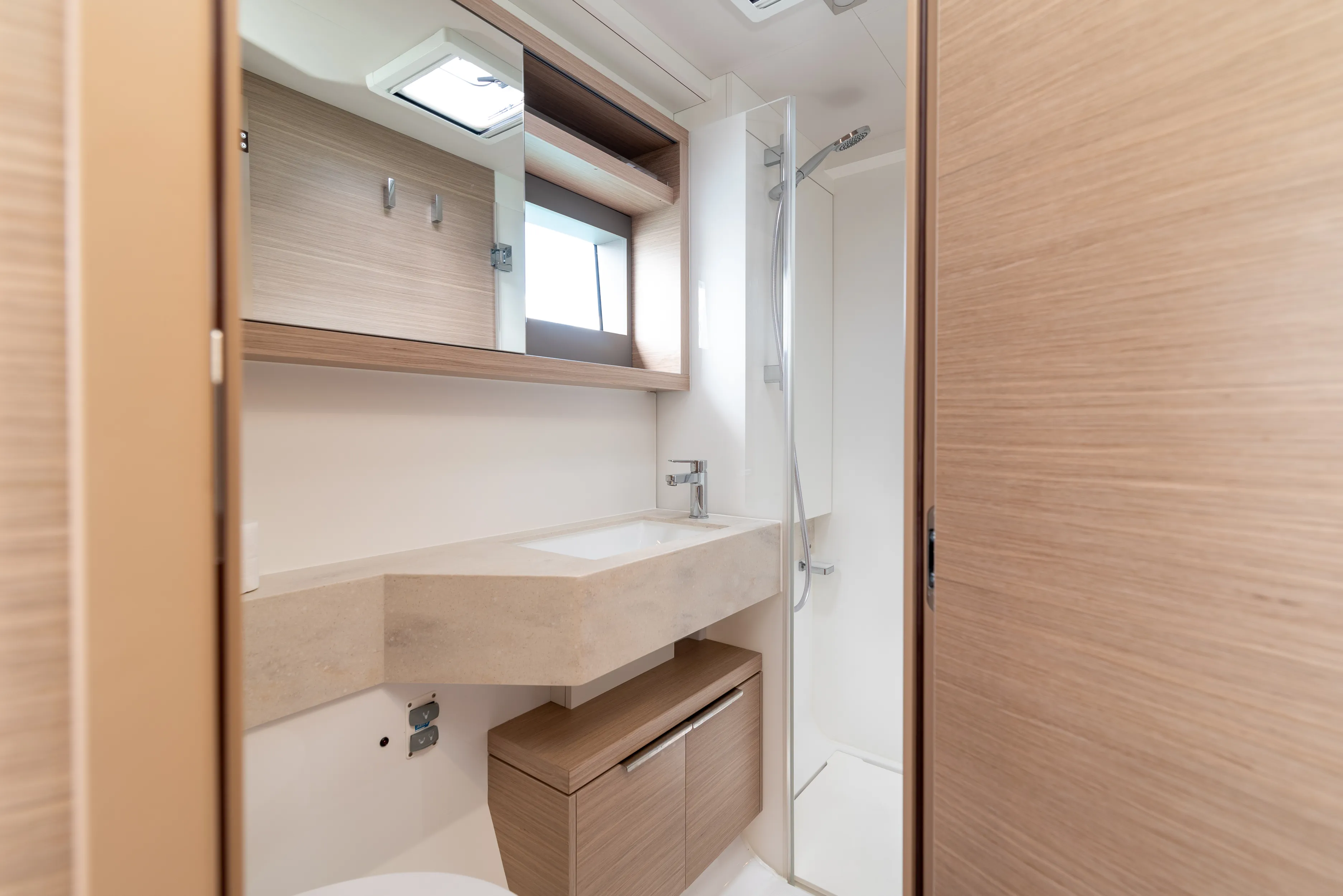Image slide 77054