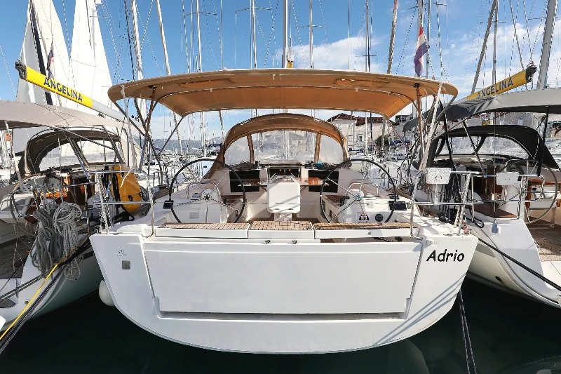 Bootsbild Dufour 412 GL Adrio