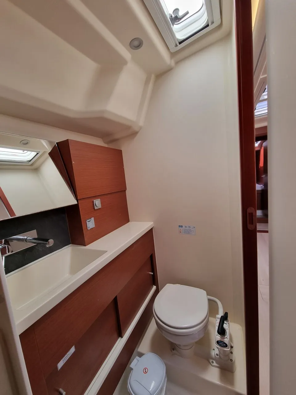 Image slide 77244