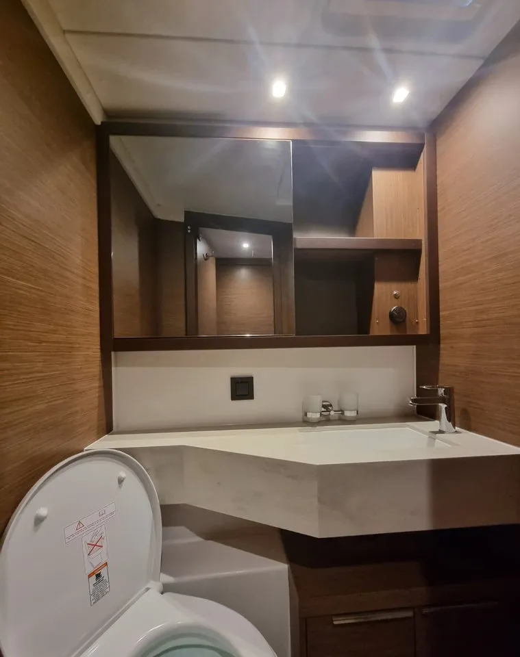 Image slide 77339