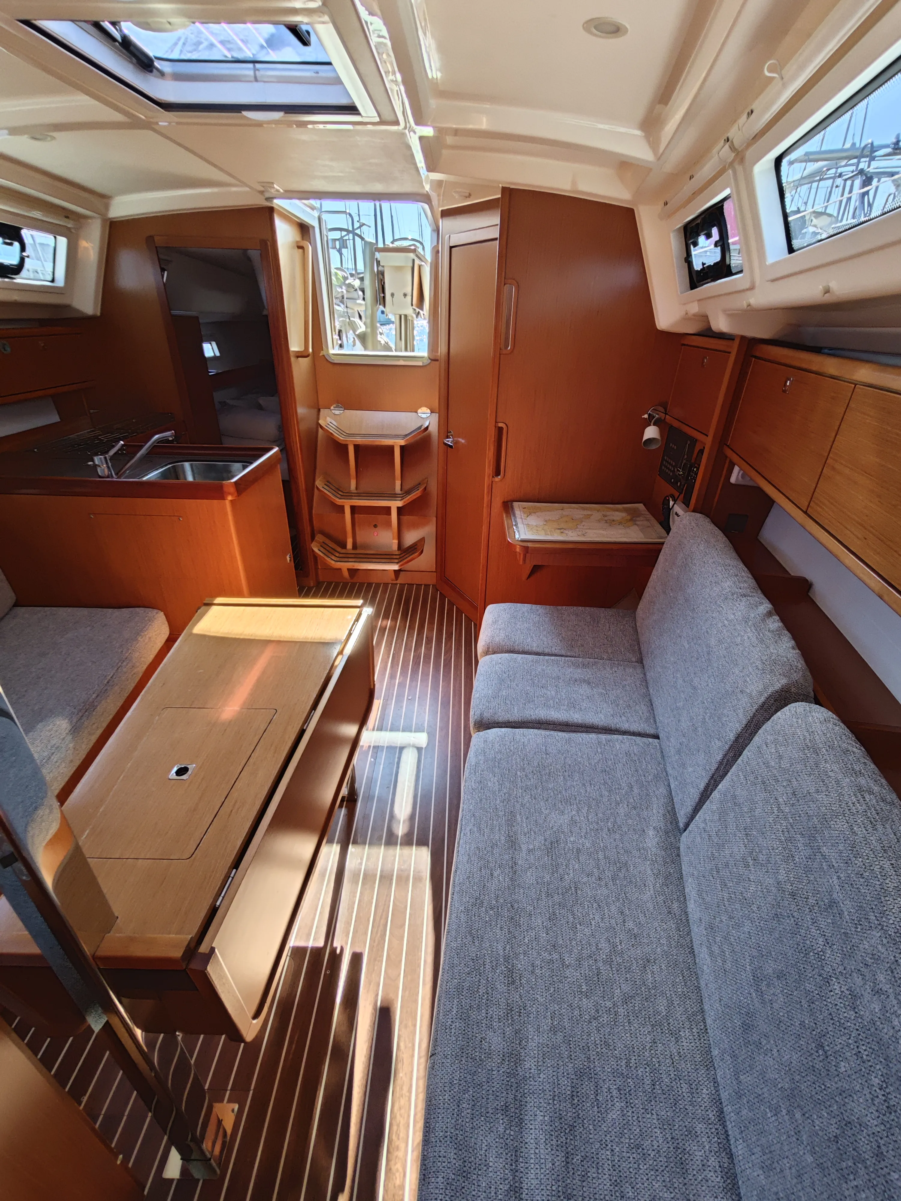 Image slide 77596