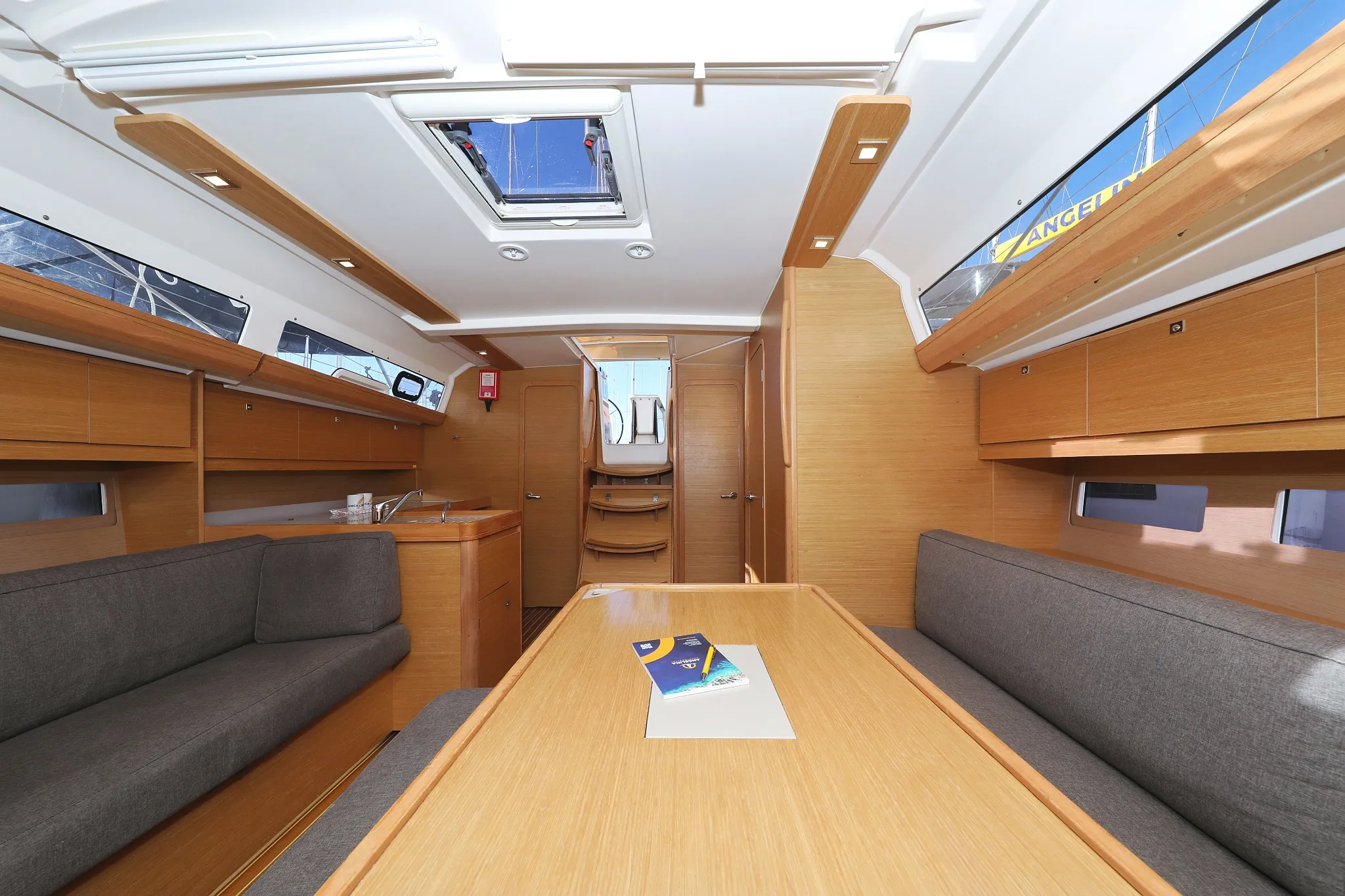 Image slide 7784