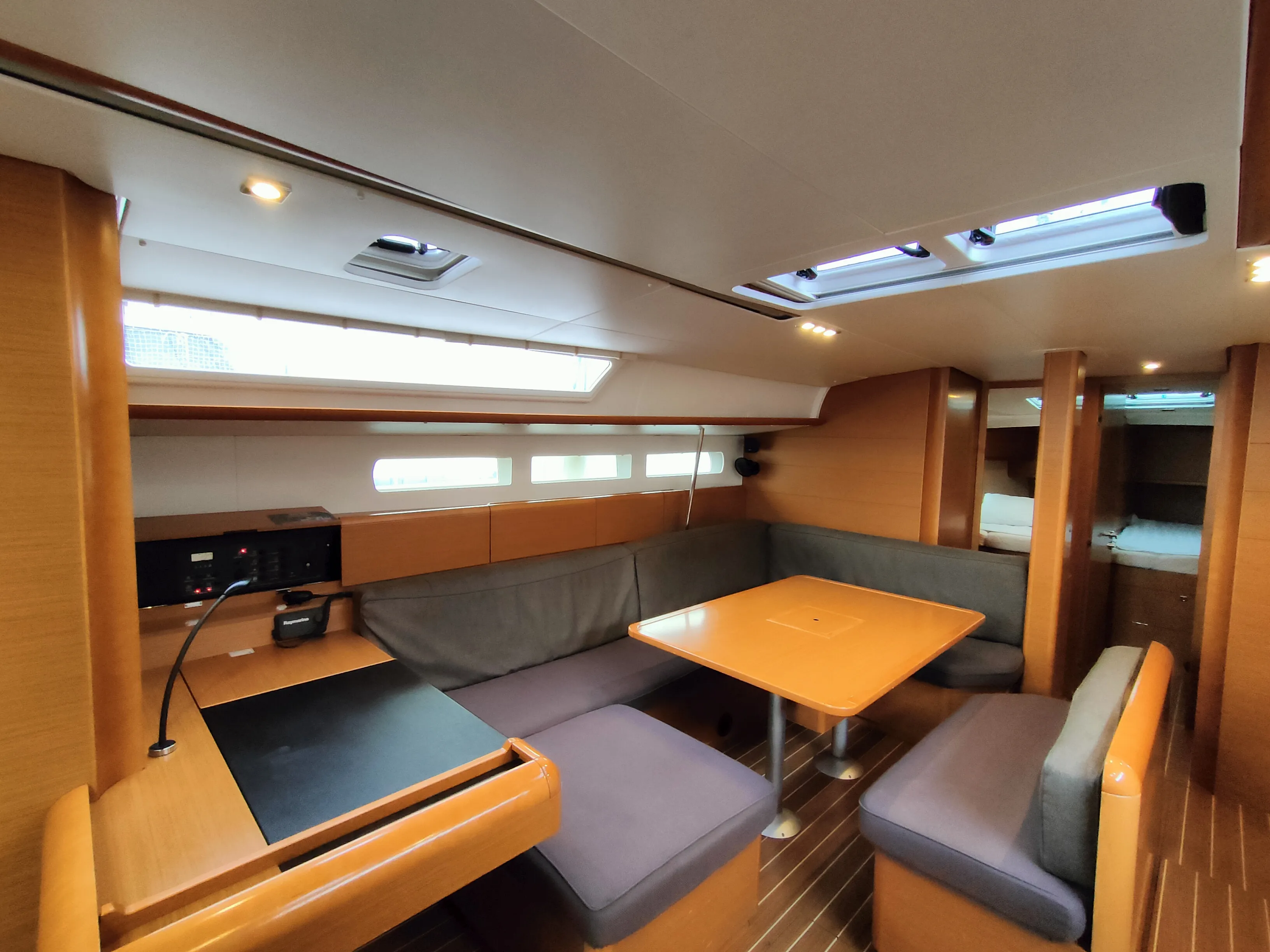 Image slide 78081