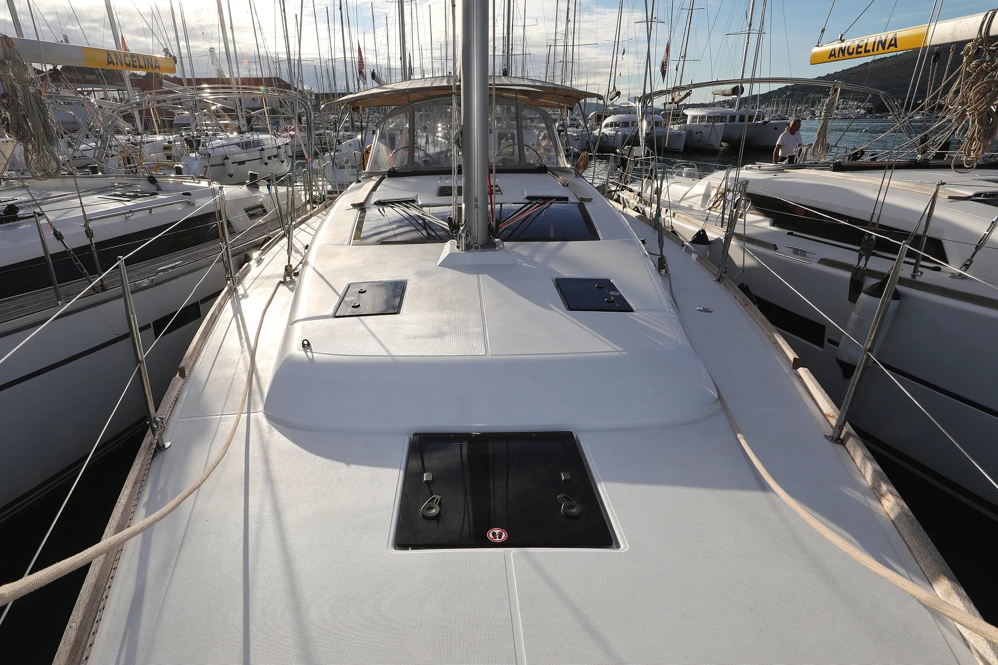 Image slide 7827