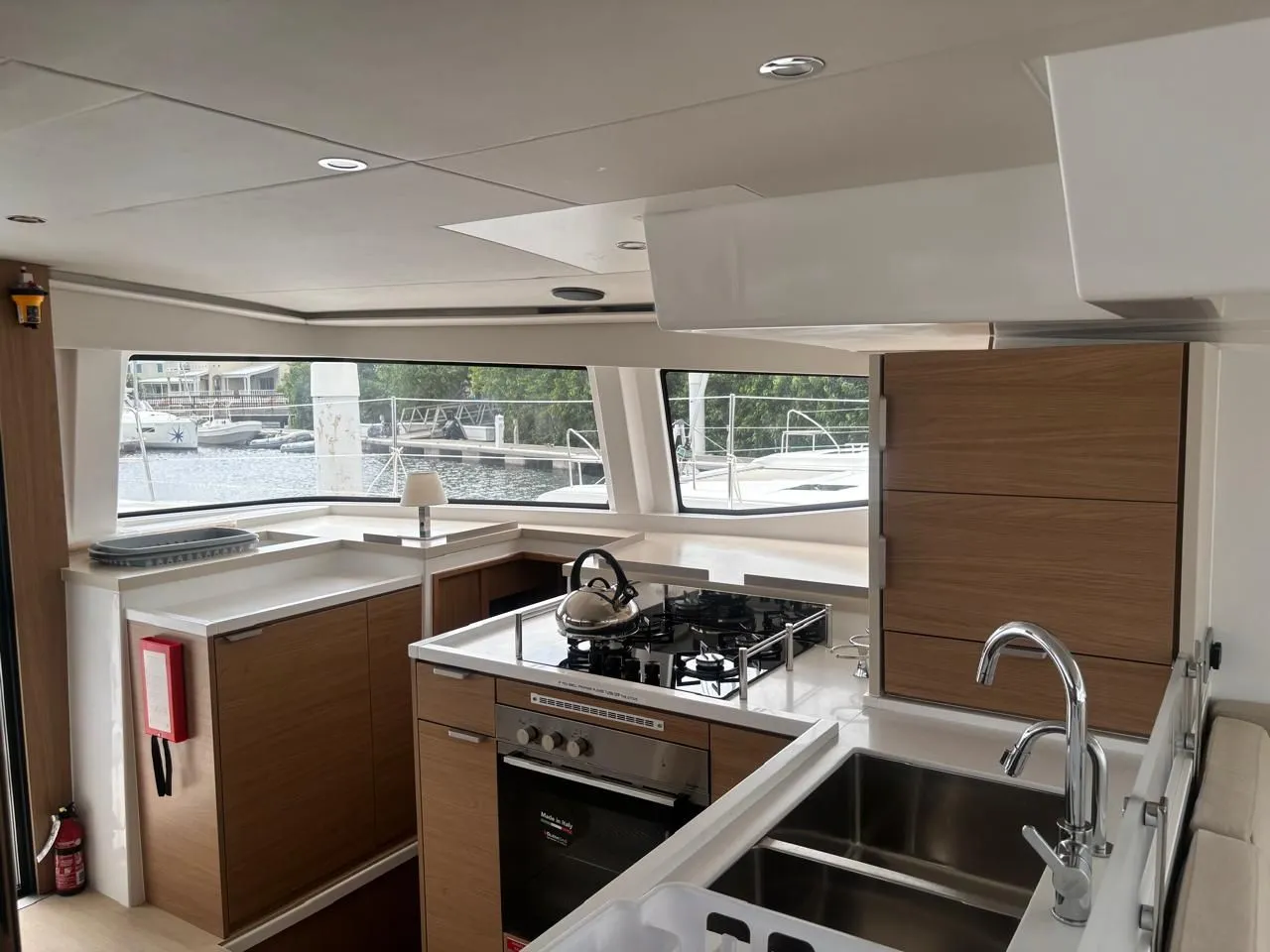 Image slide 79449