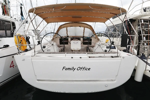 Dufour 412 GL Family Office boat image