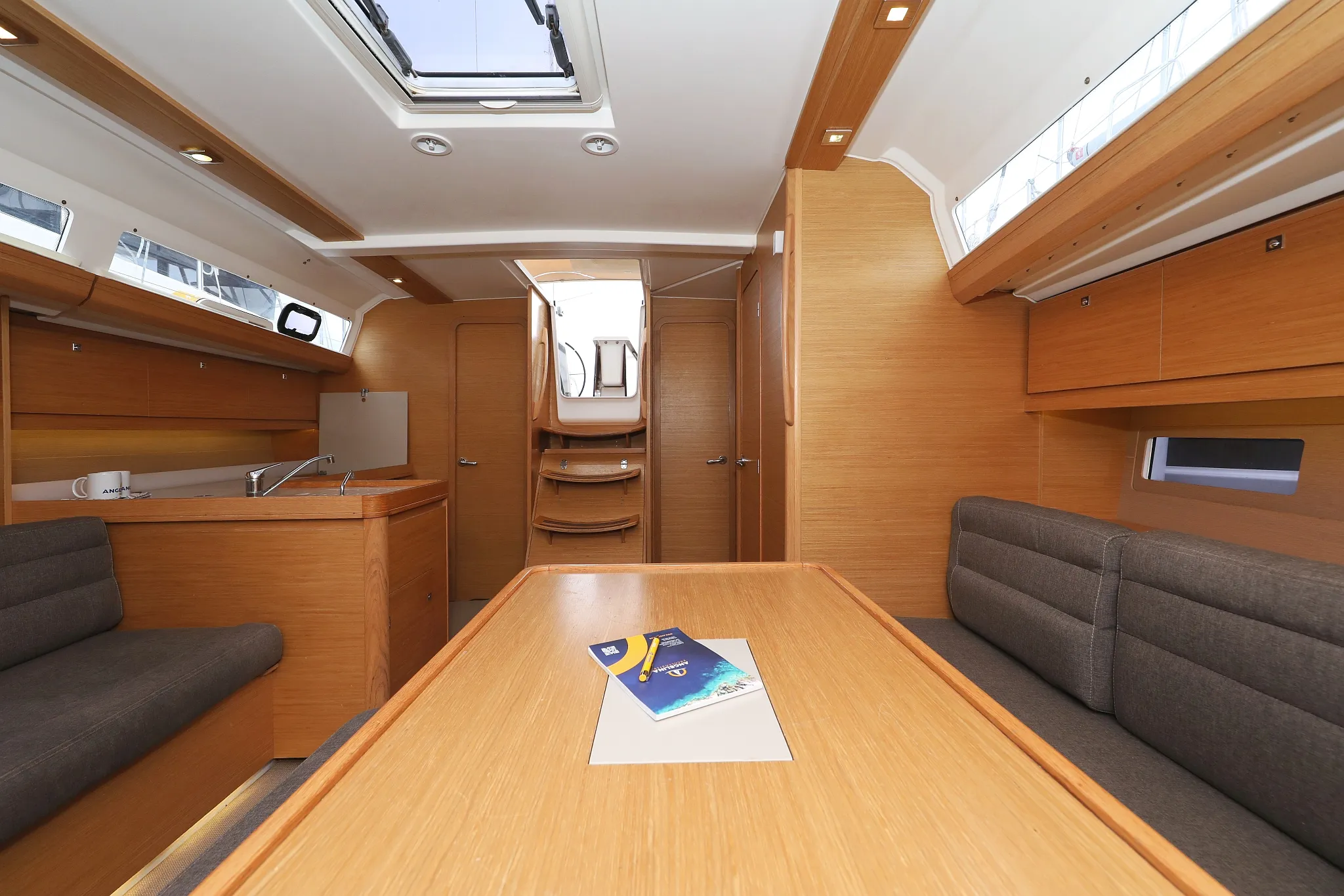 Image slide 7981