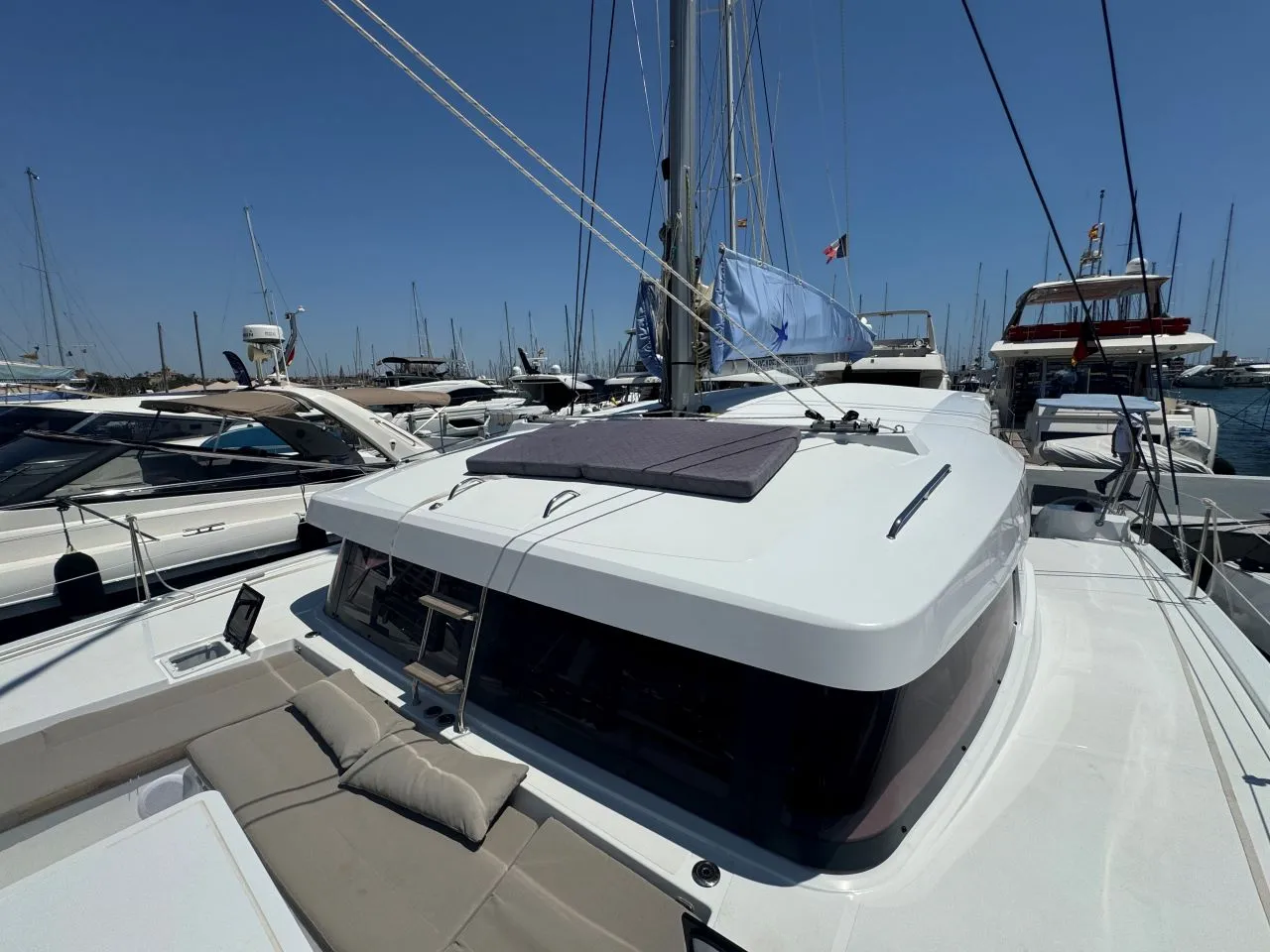 Image slide 79877
