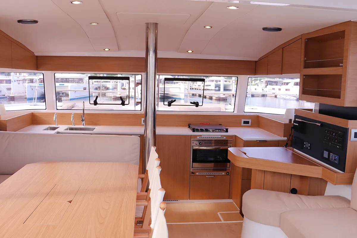 Image slide 79942