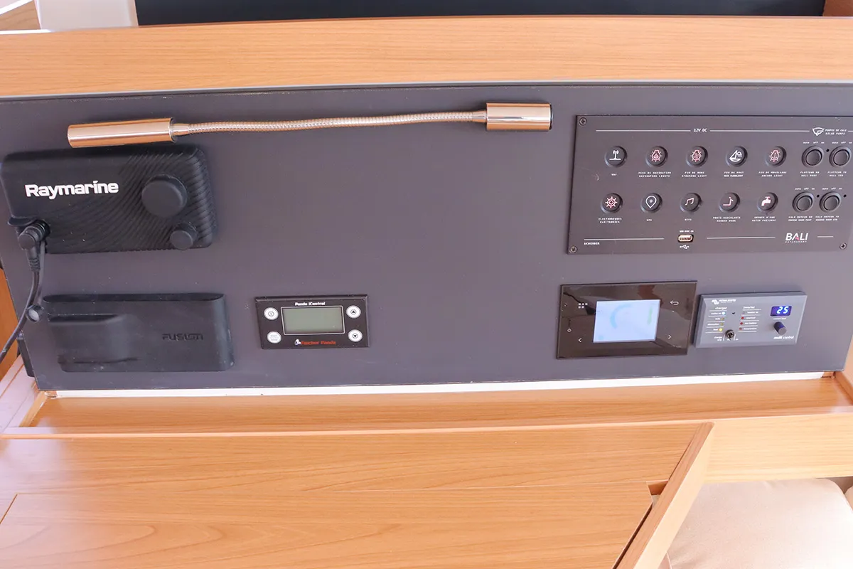 Image slide 79954
