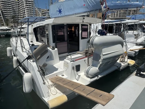 Bali Catsmart Voyager boat image