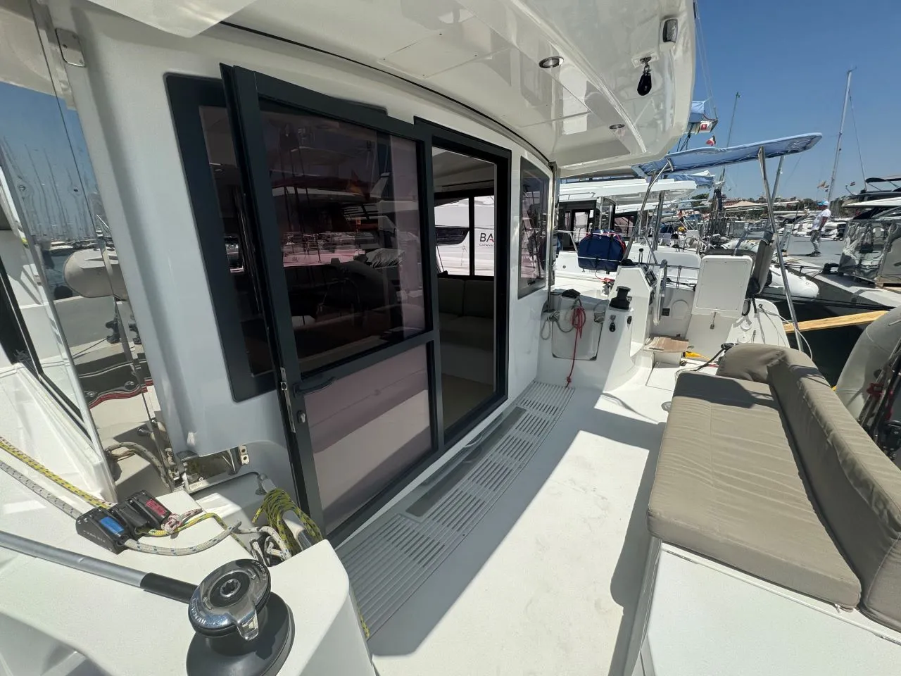 Image slide 79978