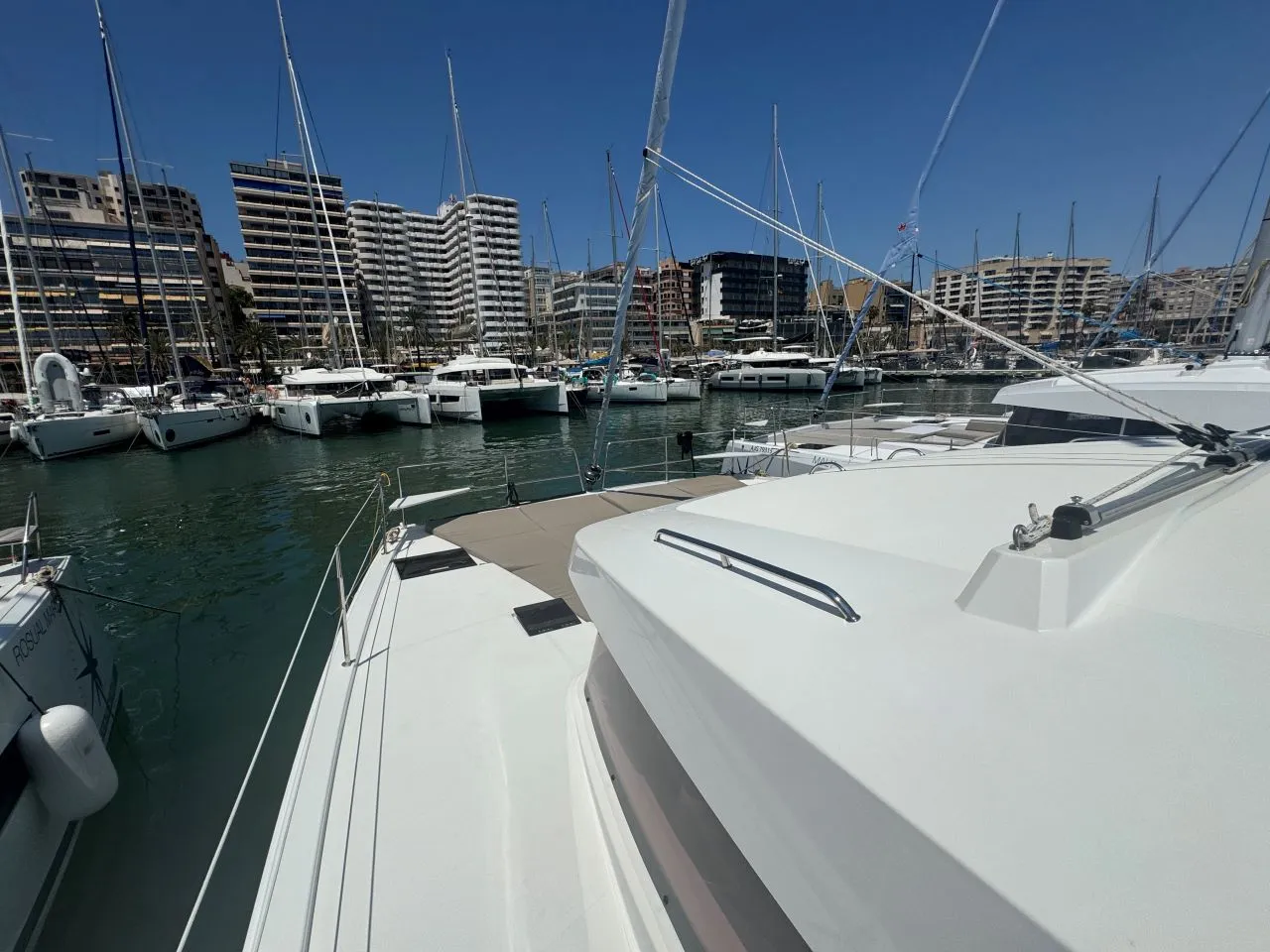 Image slide 79979