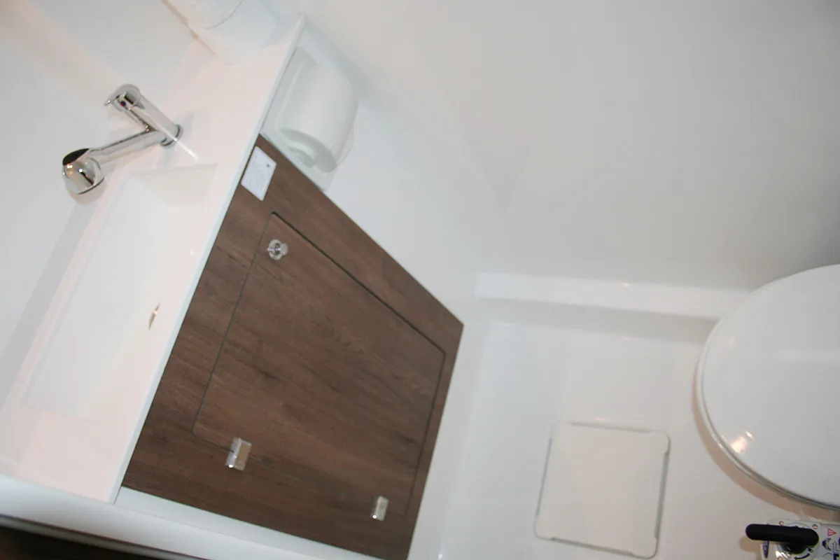 Image slide 80037