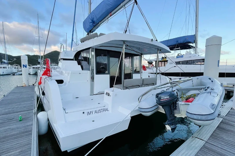 Bali Catspace Imy Austral_X boat image