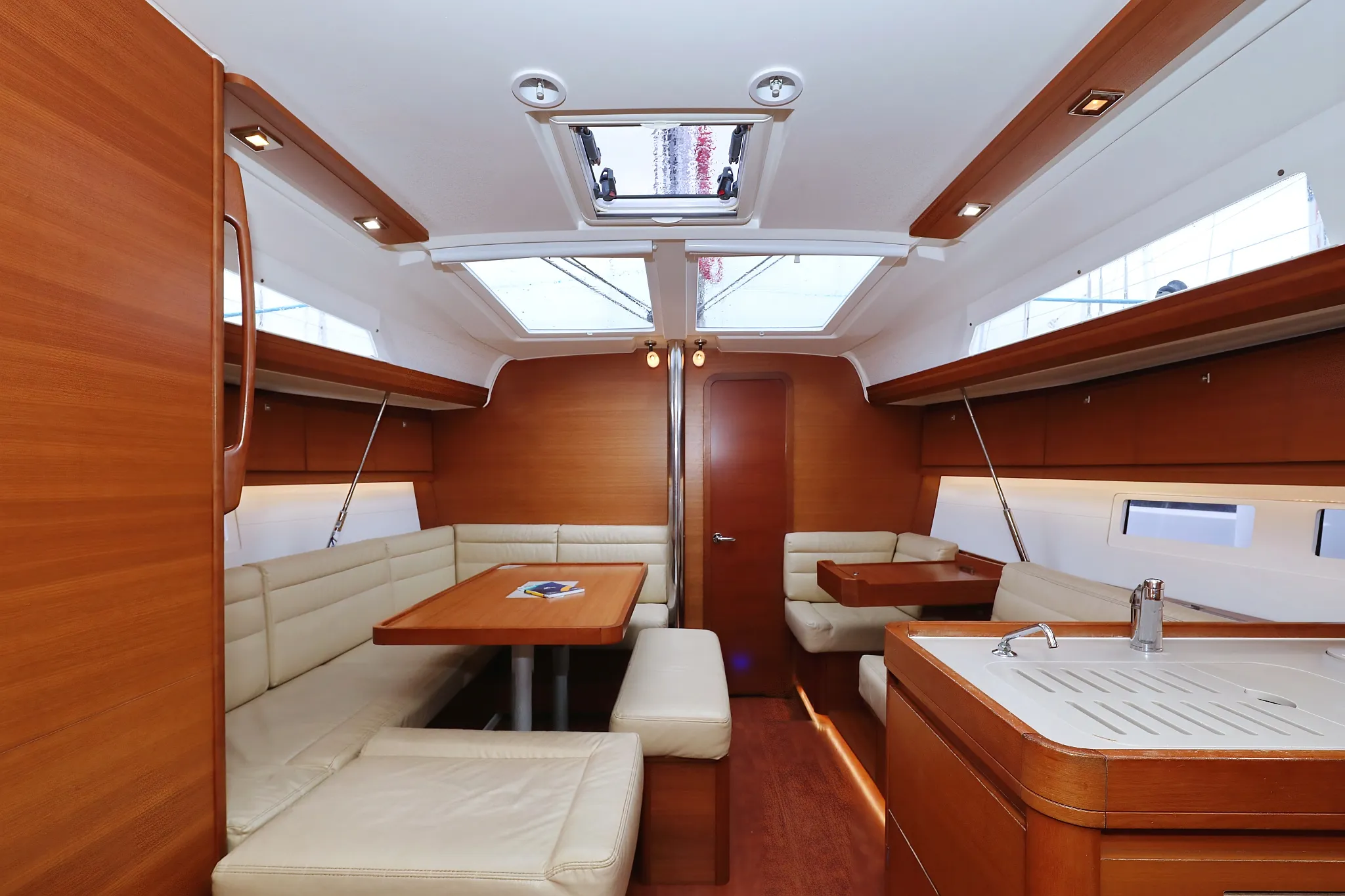 Image slide 8019