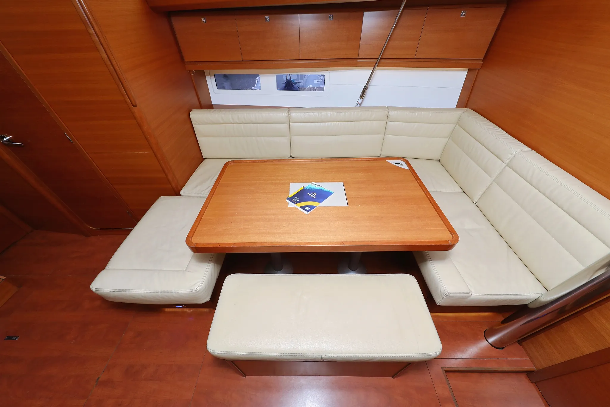 Image slide 8022