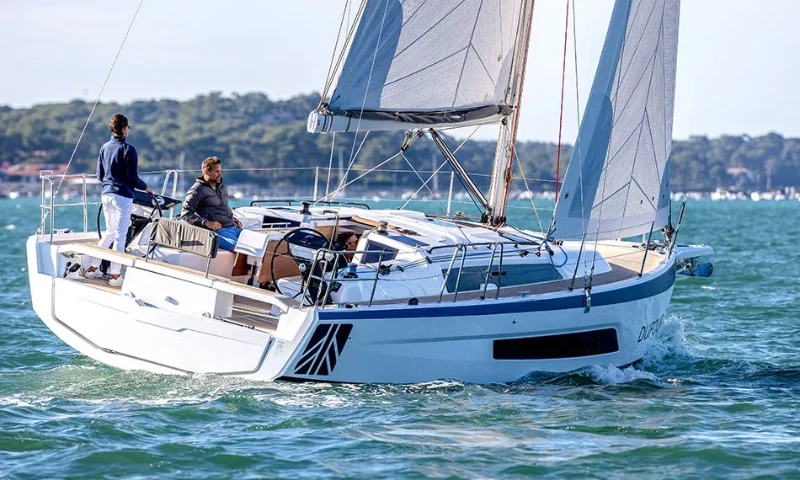 Dufour 37 La Linea boat image