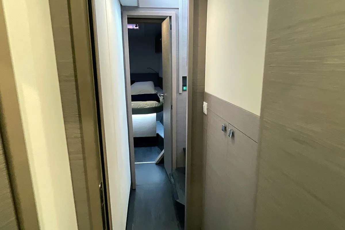 Image slide 80646