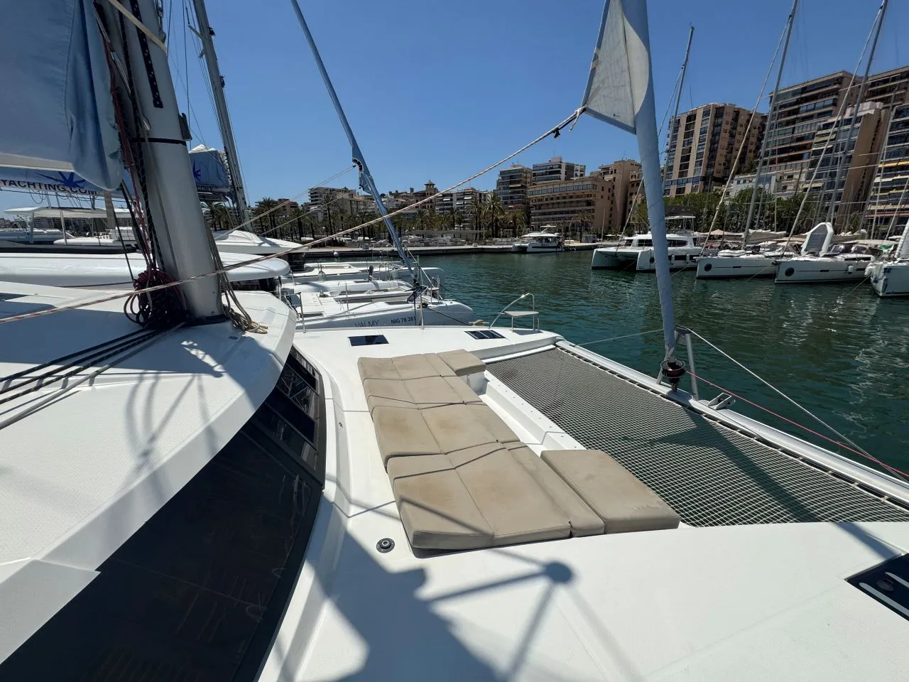 Image slide 80695