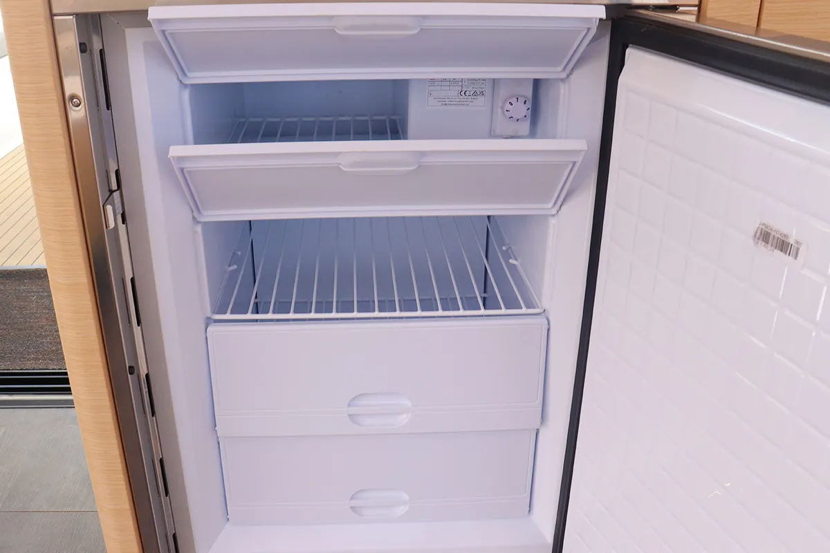 Image slide 80890