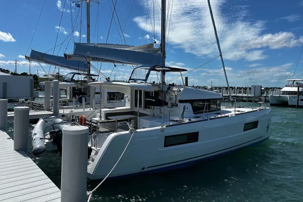 Lagoon 40 Indie Vortex  boat image
