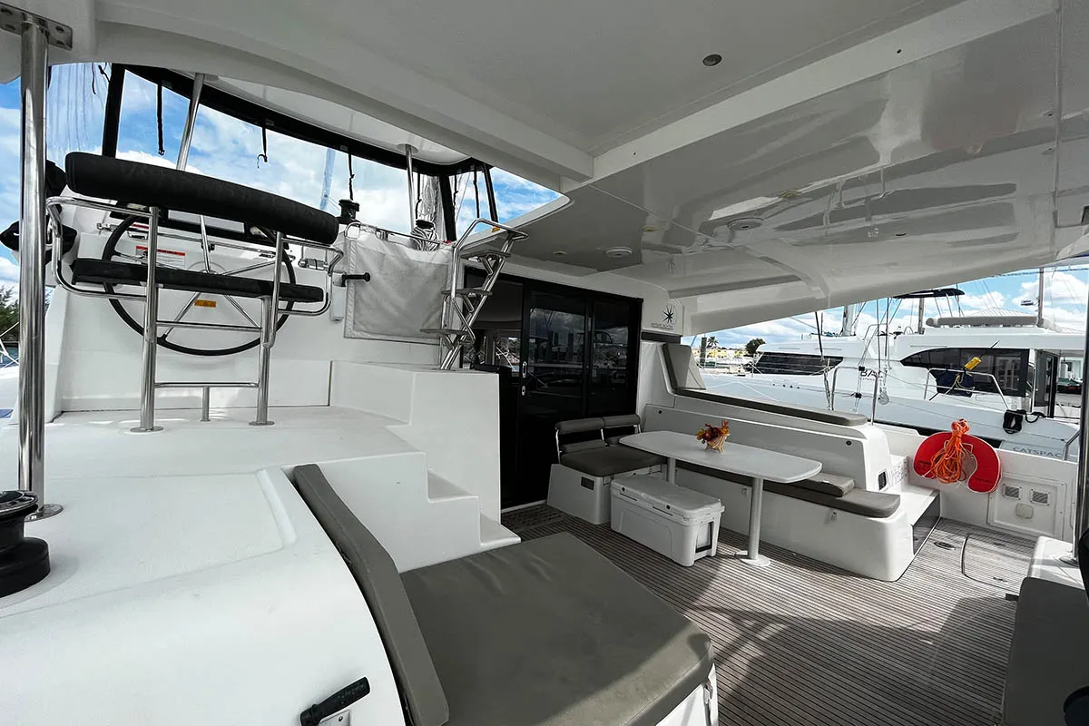 Image slide 82019