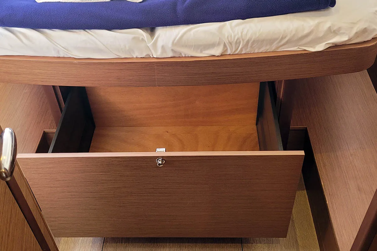 Image slide 82166