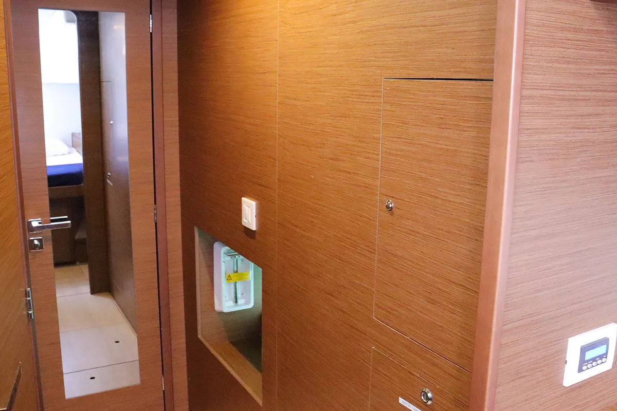 Image slide 82599