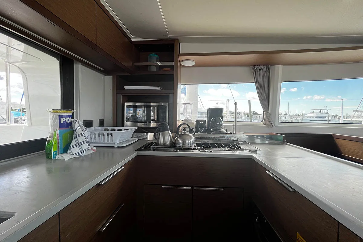 Image slide 82820